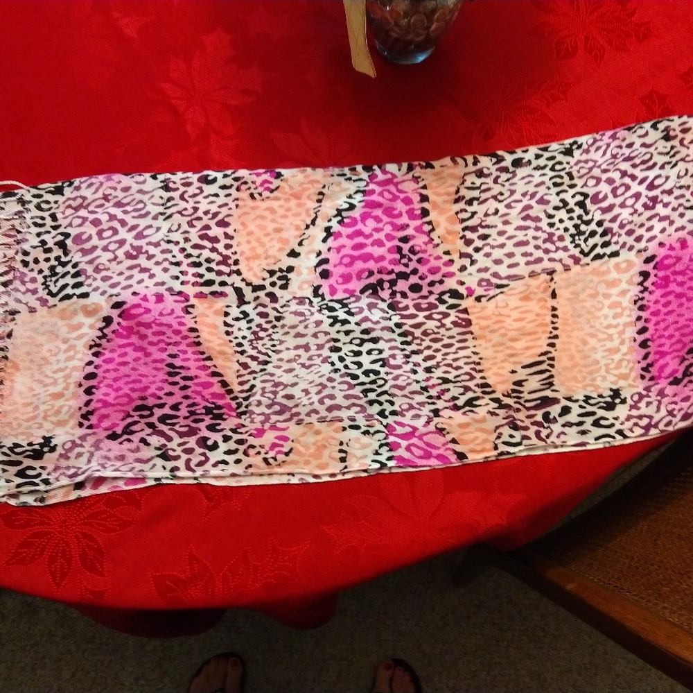 Scarf - Picture 3 of 3